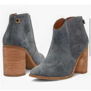 Lucky Brand Bootie size 9.5